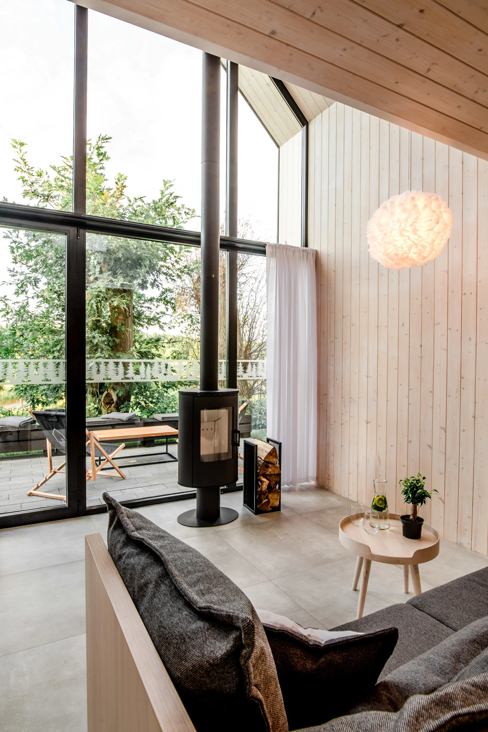 Czarne domki Wnętrze 2